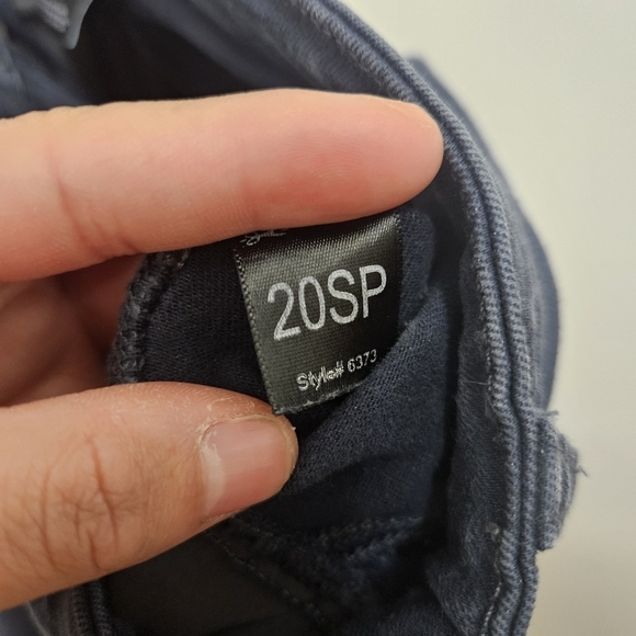 Kuhl Kontour Navy Skinny Pants Size 10 - Picture 10 of 11